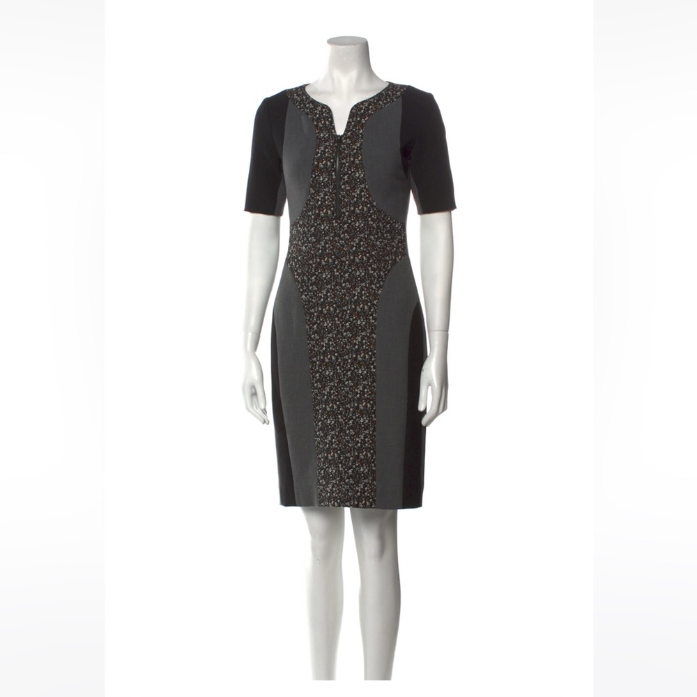 Diane von Furstenberg knee-length v-neck dress DVF
